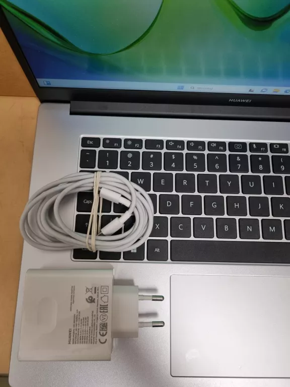 LAPTOP HUAWEI MATEBOOK D15 BOM-WDQ9 I5 11GEN/8/512SSD