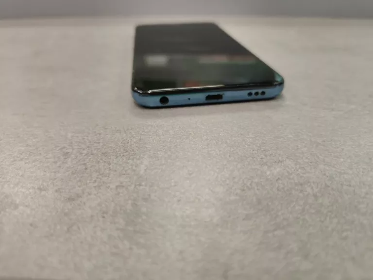 TELEFON LG K40