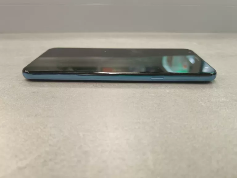 TELEFON LG K40