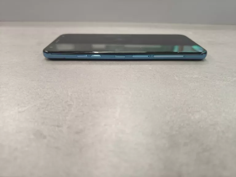 TELEFON LG K40