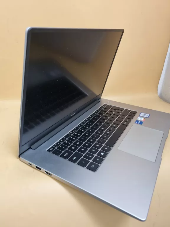LAPTOP HUAWEI MATEBOOK D15 BOM-WDQ9 I5 11GEN/8/512SSD