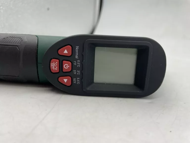 termometr-na-podczerwien-pirometr-parkside-ptia1-stan-11323-2