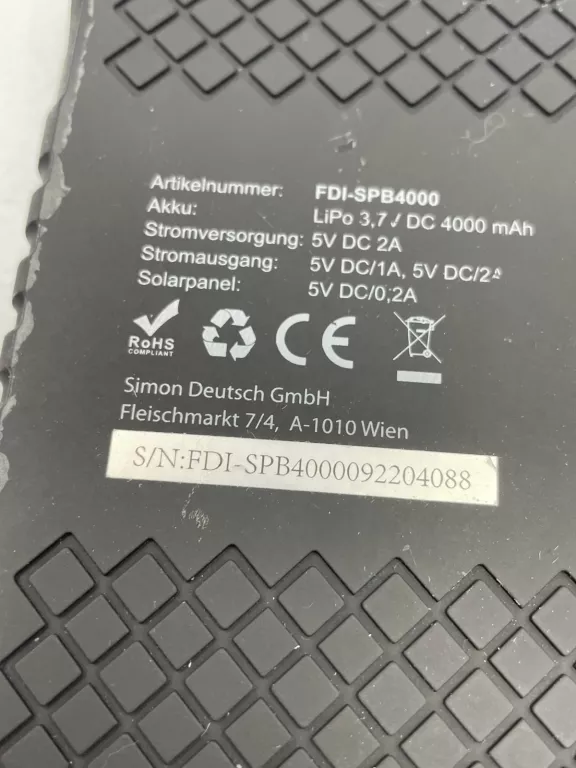 POWERBANK FDI-SPB4000-SOLARNY + KABEL