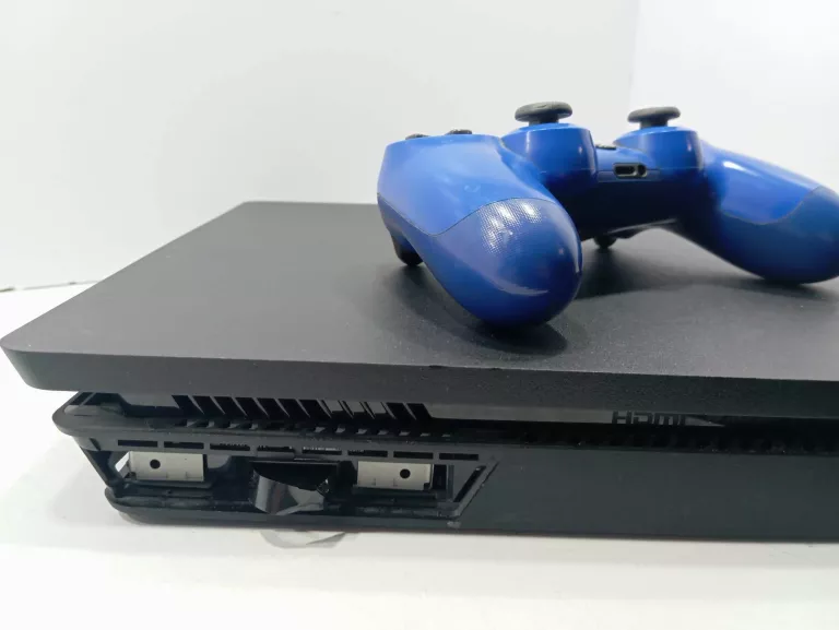 KONSOLA PS4 SLIM 500 GB PAD BRAK ZAŚLEPKI DYSKU