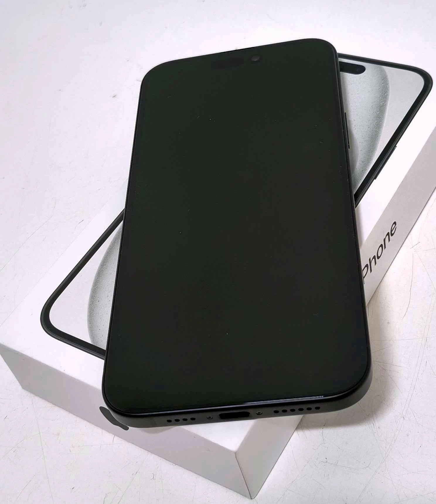 telefon-iphone-15-plus-128gb-igla-komplet-gw-pamiec-ram-202865-214117