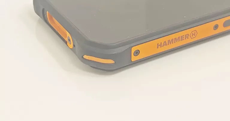 TELEFON HAMMER ENEGY X 4/64GB