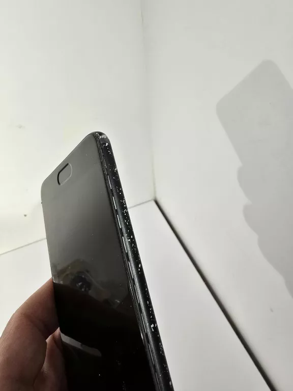 HUAWEI P10 SPUCHNIETA BATERIA.