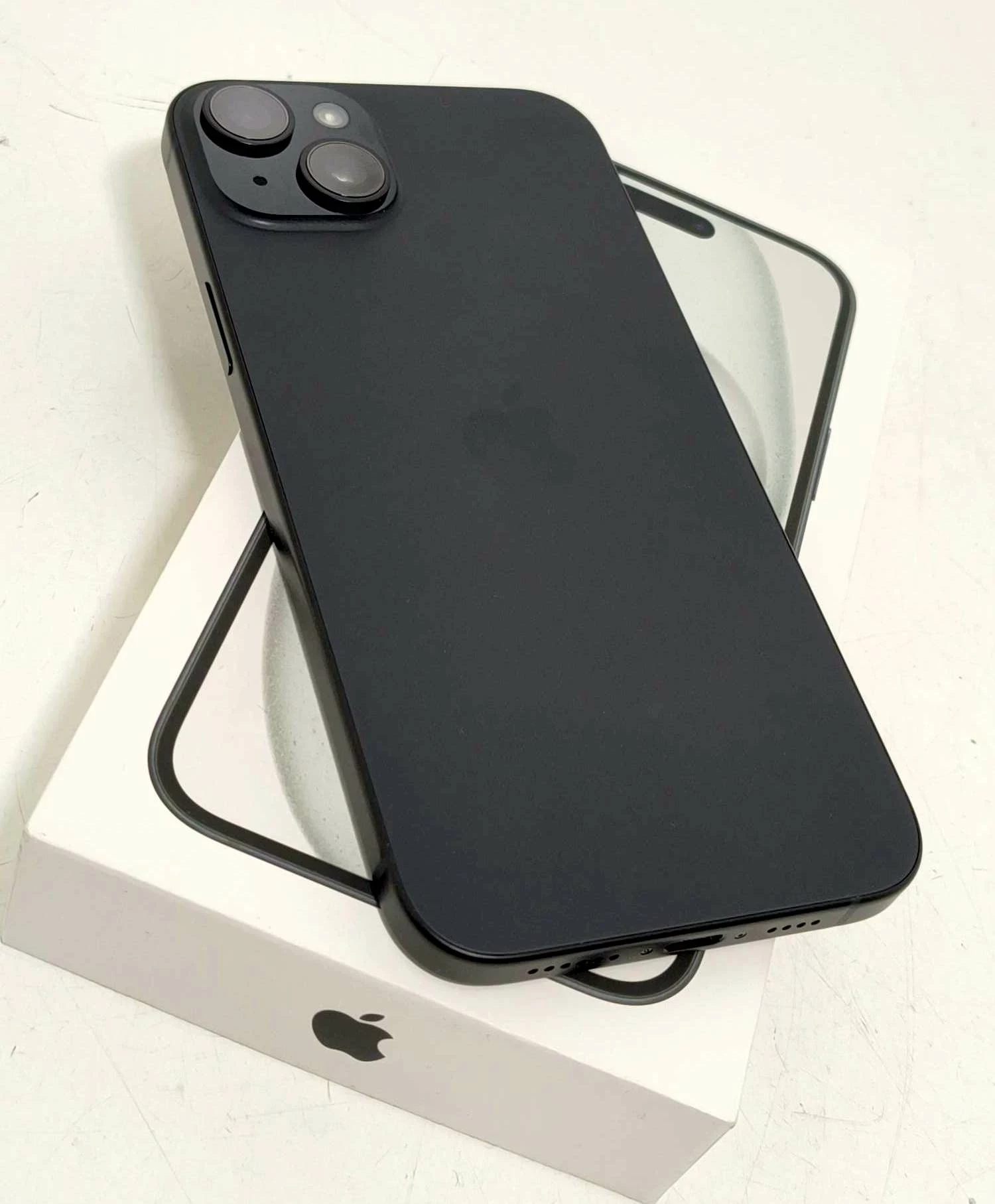 telefon-iphone-15-plus-128gb-igla-komplet-gw-system-operacyjny-4388-7