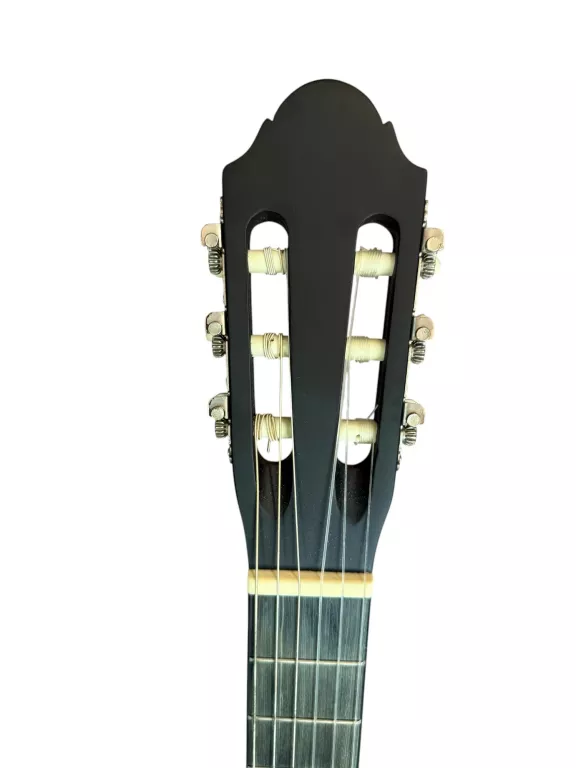 GITARA KLASYCZNA GEWA PURE 4/4