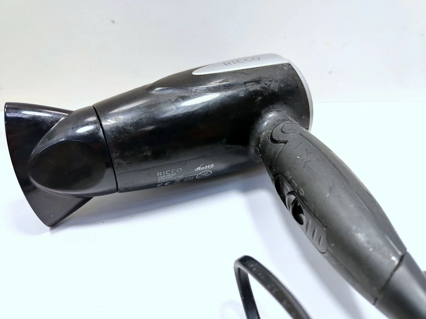 suszarka-do-wlosow-ricco-hd-808-moc-130000