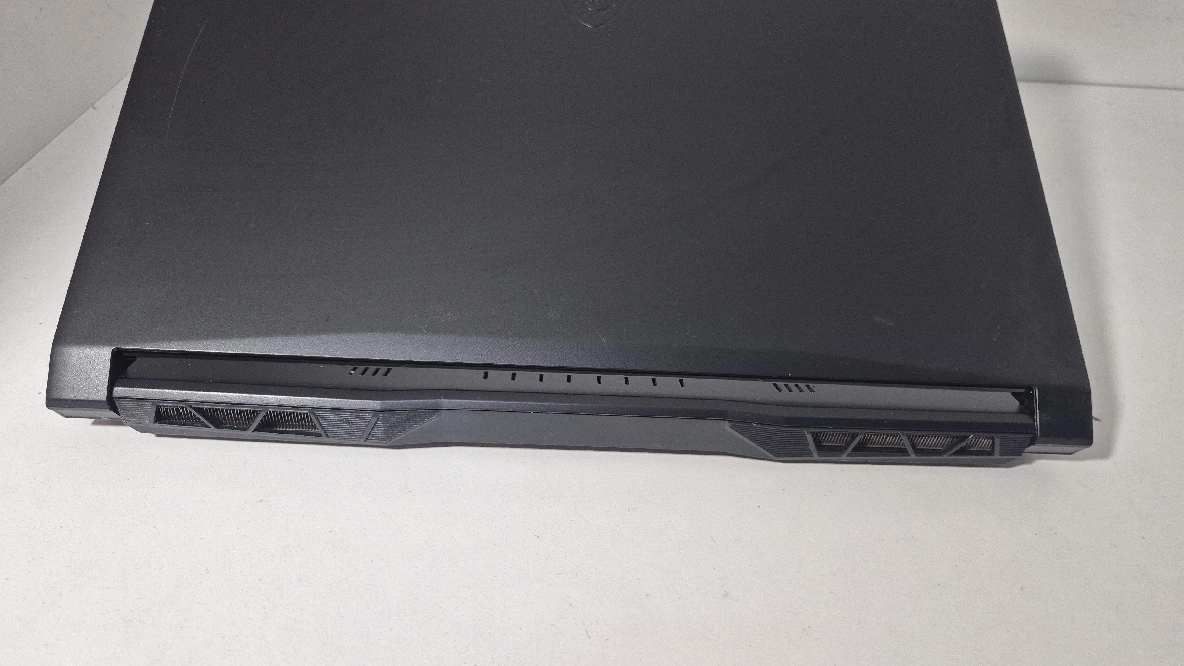 laptop-msi-katana-gf66-i7-16-gb-1-tb-pojemnosc-dysku-512