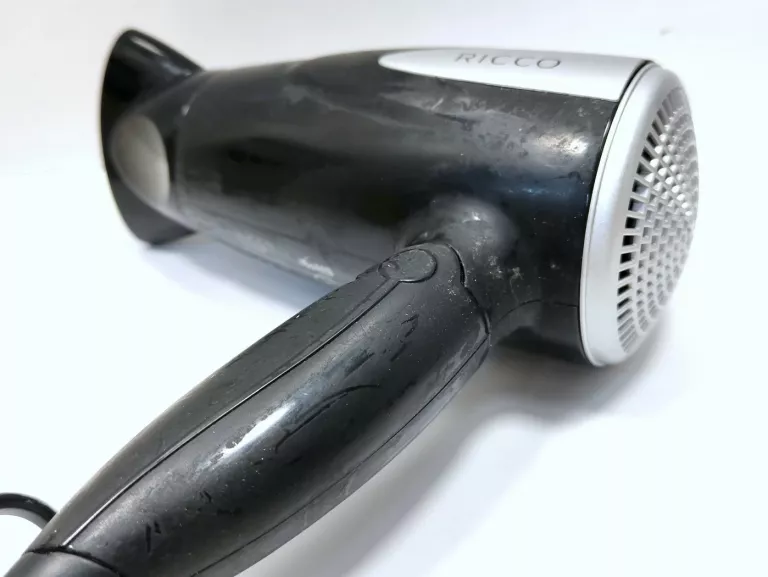 suszarka-do-wlosow-ricco-hd-808-liczba-zakresow-temperatury-1