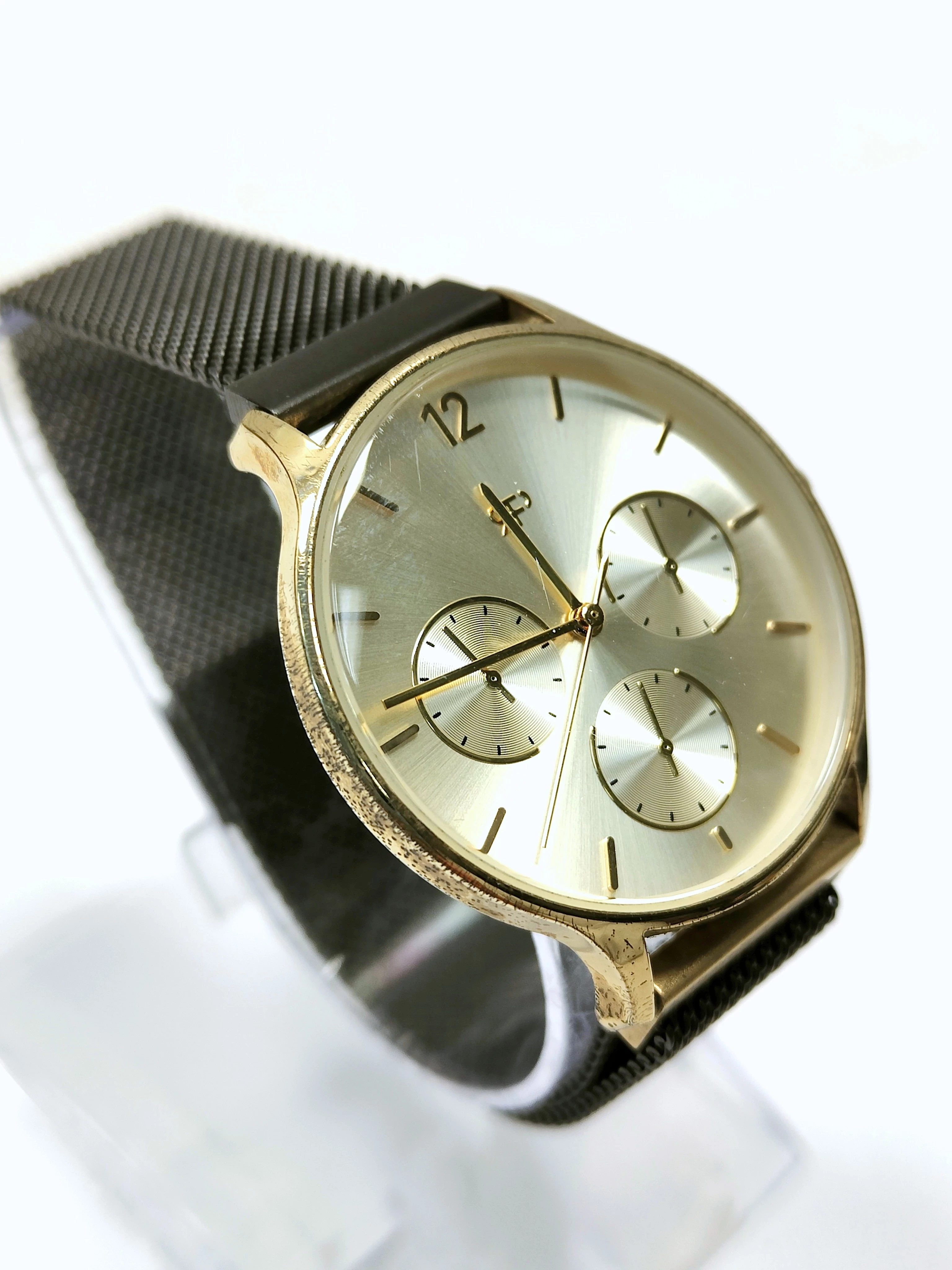 zegarek-parfois-damski-na-czarnej-bransolecie-ean-gtin-8809091600630