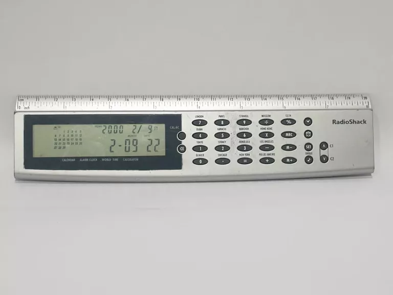 LINIJKA Z KALKULATOREM RADIOSHACK 65-8121 +KALENDARZ, ALARM