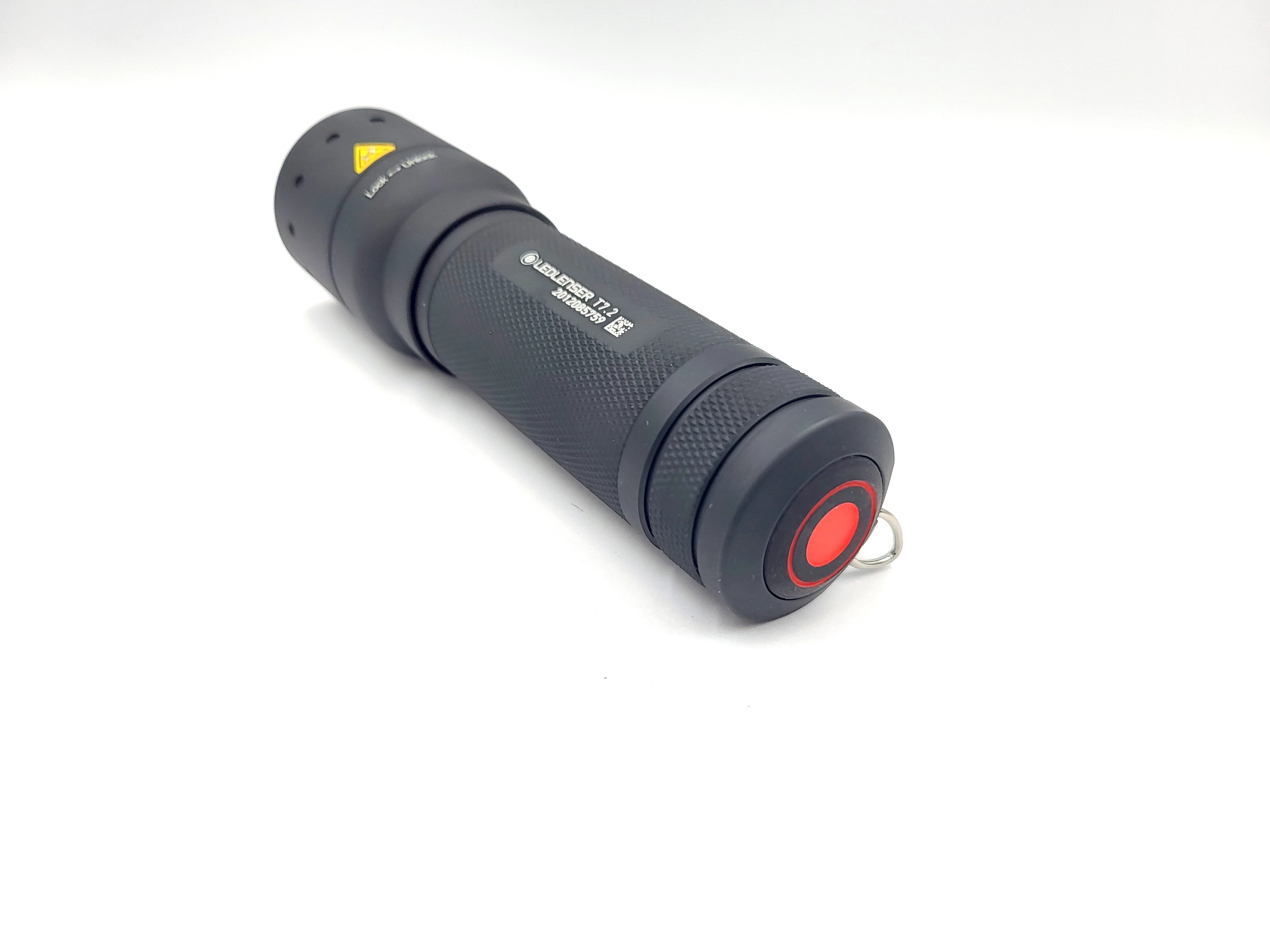 latarka-ledlenser-p72-320-lumenow-do-260-metrow-ipx4-advanced-focus-syste-marka-248811-1939615