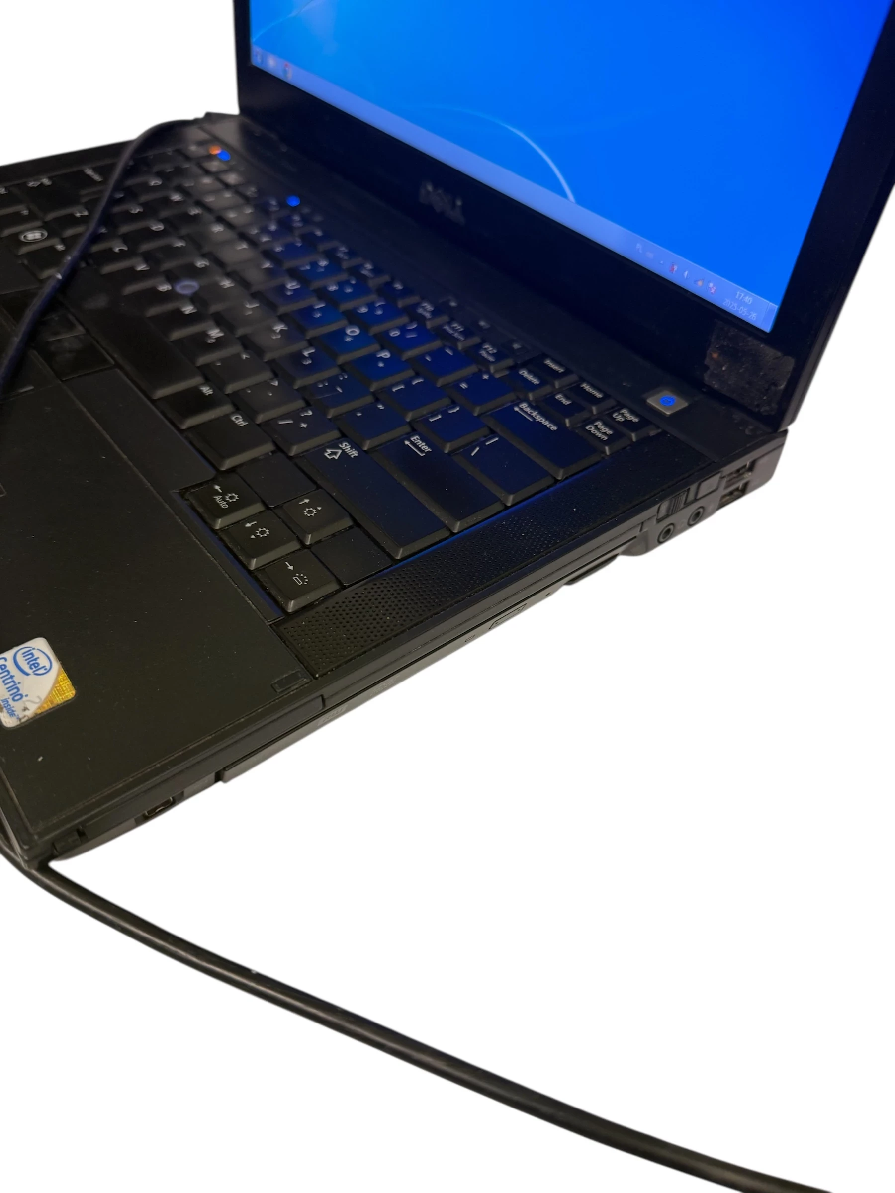 laptop-dell-latitude-e6400-2gb-ram-intel-core-2-duo-150gb-dysk-zasilacz-kod-producenta-latitude