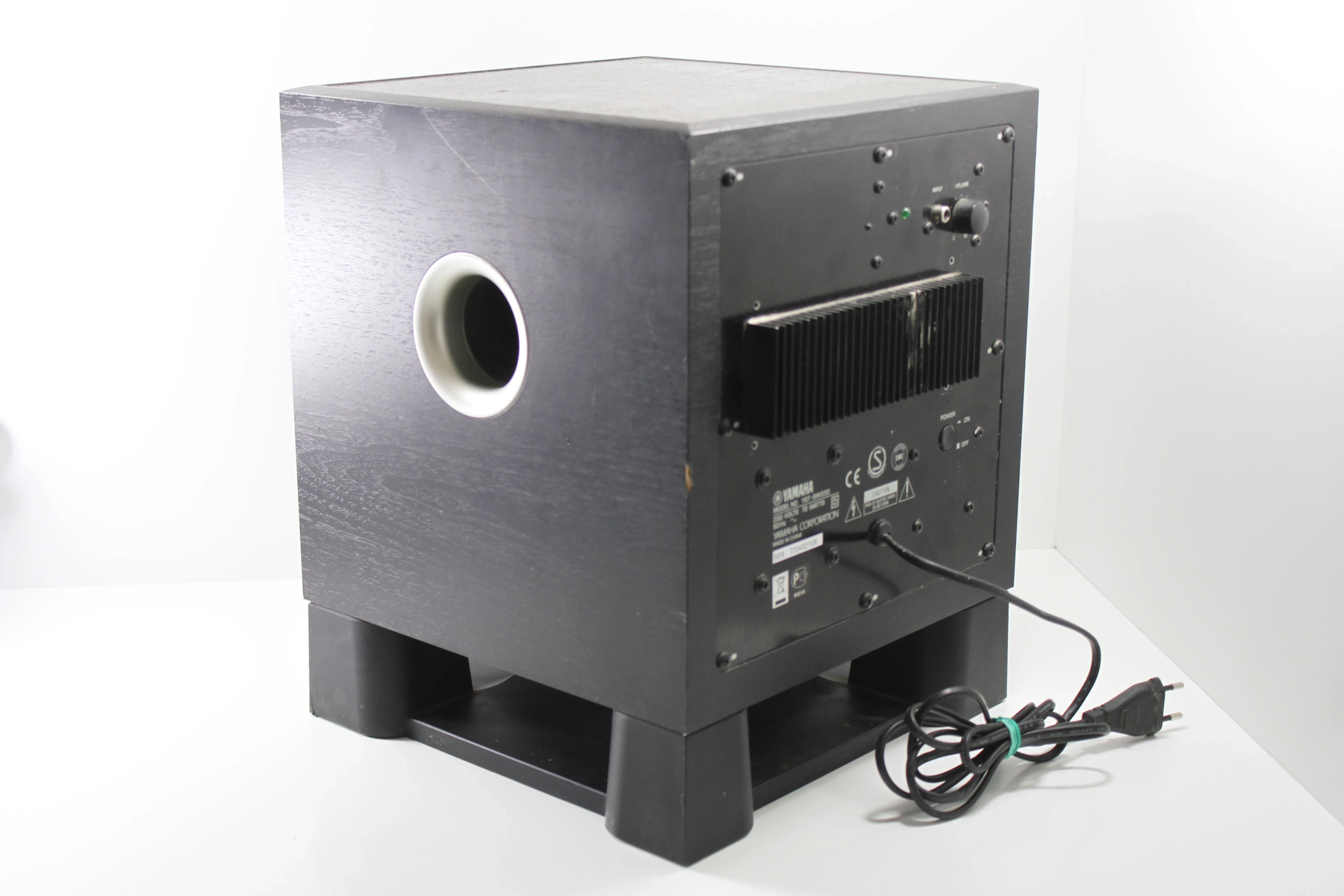 subowoofer-yamaha-yst-sw030-moc-znamionowa-rms-75