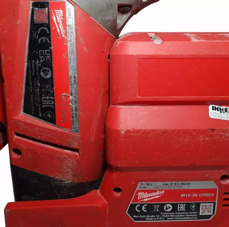 MŁOTOWIERTARKA MILWAUKEE M18 CHPX ODSYSACZ PYŁU MILWAUKEE M18-28 CPDEX