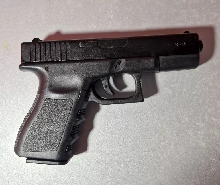 pistolet-gazowy-kolter-rmg-19-emilii-gierczak-35-szczecin-rs