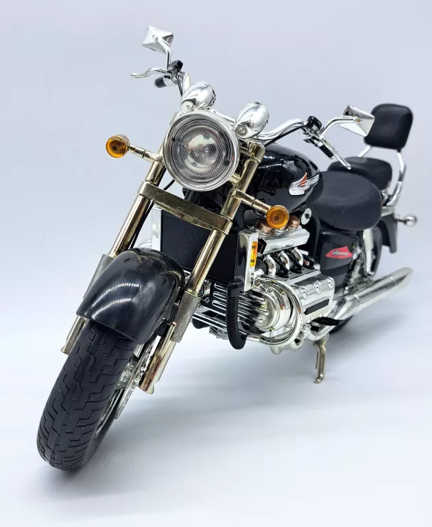 HONDA F6 C VALKYRIE DUŻY 42CM MODEL 1:6