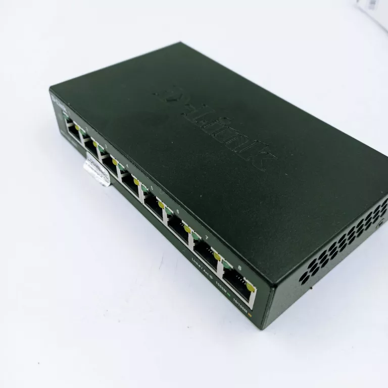 D-LINK PRZEŁĄCZNIK SMART DGS-1100-08V2 8XGE