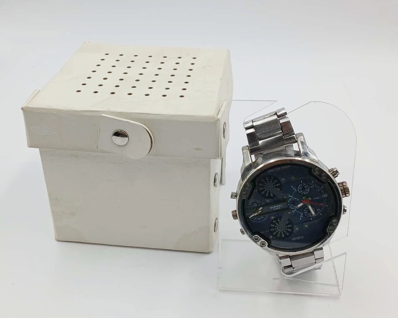 zegarek-dz7314-diesel-1-maja-48-wabrzezno