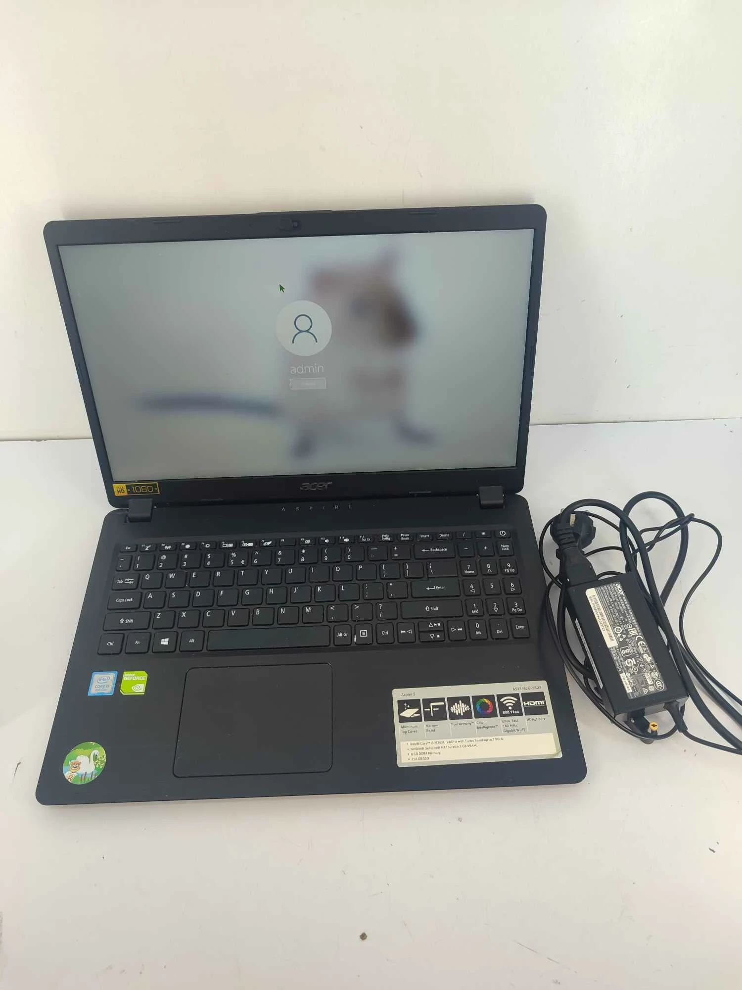 laptop-acer-aspire-a515-52g-zasilacz-uszkodzona-przekatna-ekranu-1730