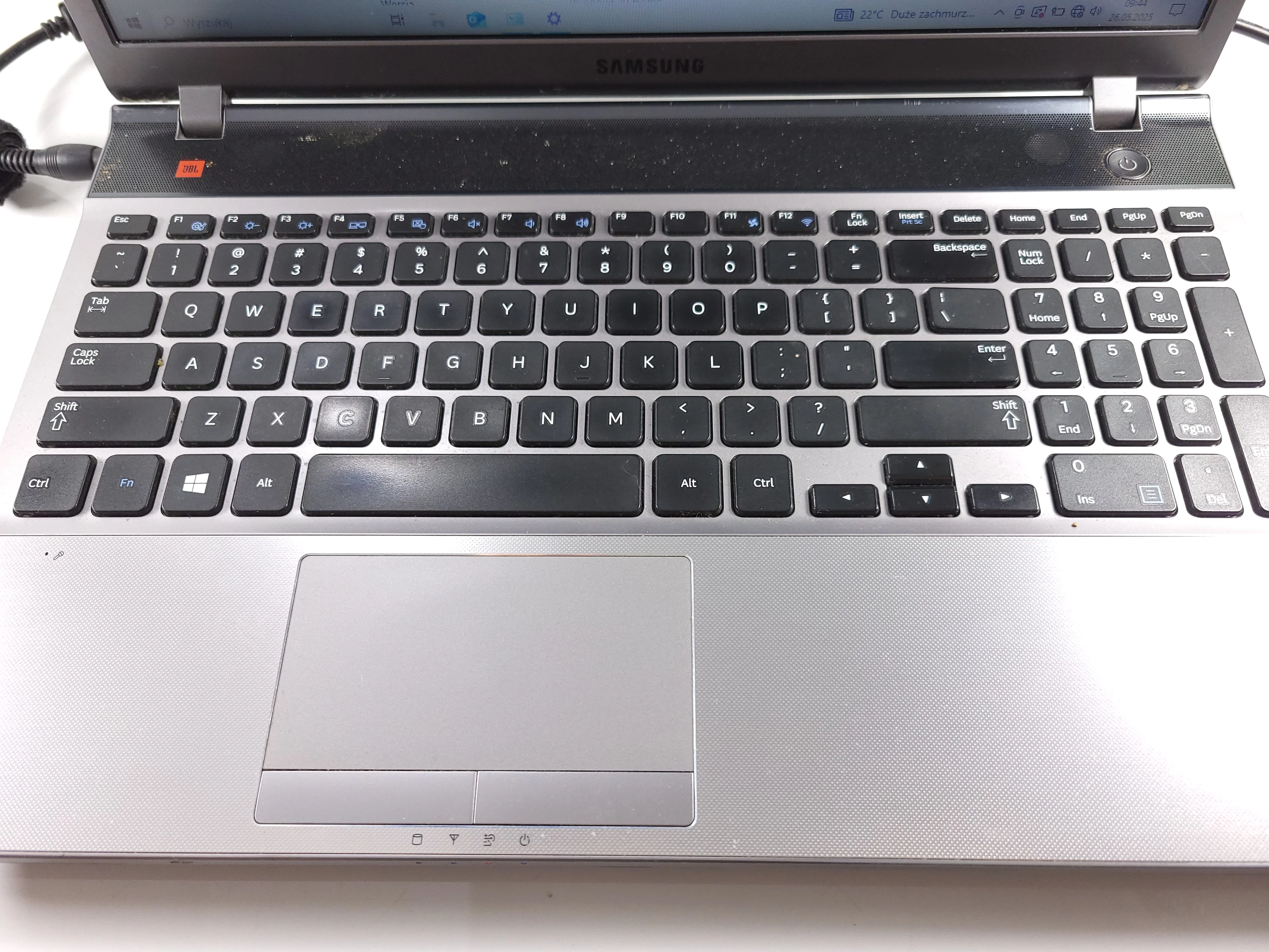 laptop-samsung-np550p5c-i5-3210m-6698gb-w10-home-rozdzielczosc-px-4474-60