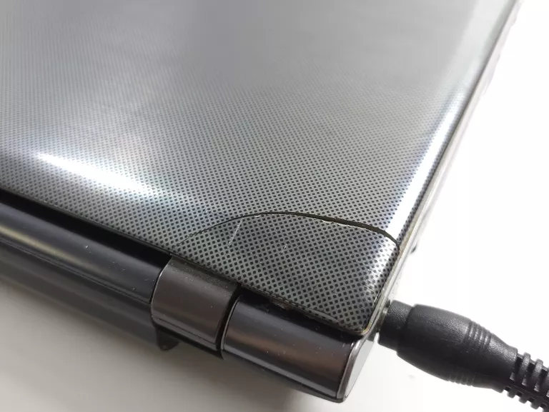 laptop-samsung-np550p5c-i5-3210m-6698gb-w10-home-pojemnosc-dysku-1000