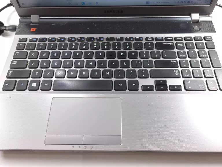 laptop-samsung-np550p5c-i5-3210m-6698gb-w10-home-rozdzielczosc-px-4474-60