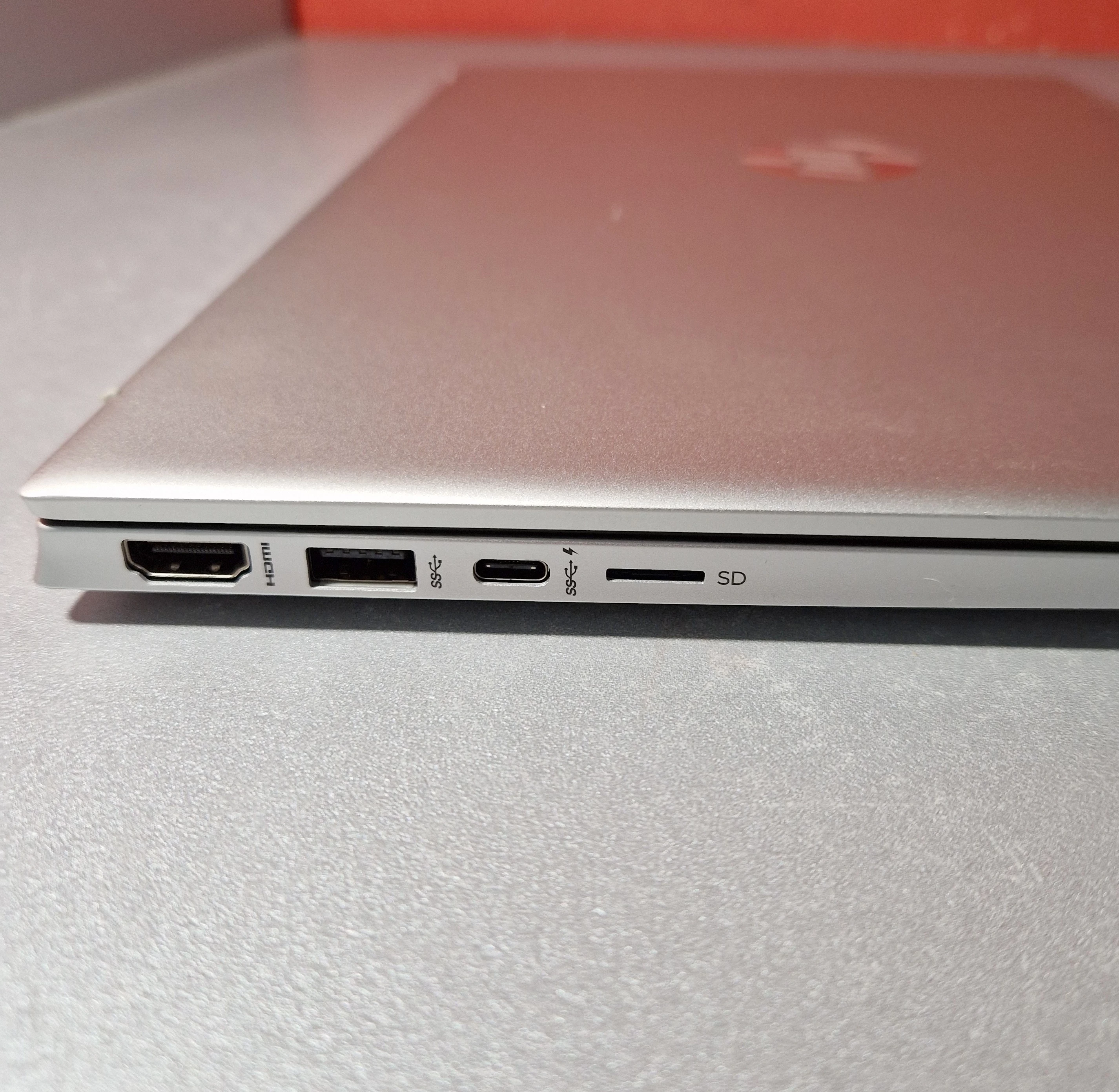 laptop-hp-pavilion-15-eh1112nw-amd-ryzen-7-16-gb1000-gb-pojemnosc-dysku-1000