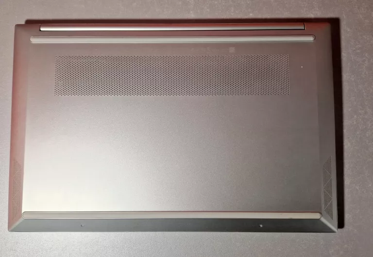 laptop-hp-pavilion-15-eh1112nw-amd-ryzen-7-16-gb1000-gb-typ-dysku-twardego-128550-2