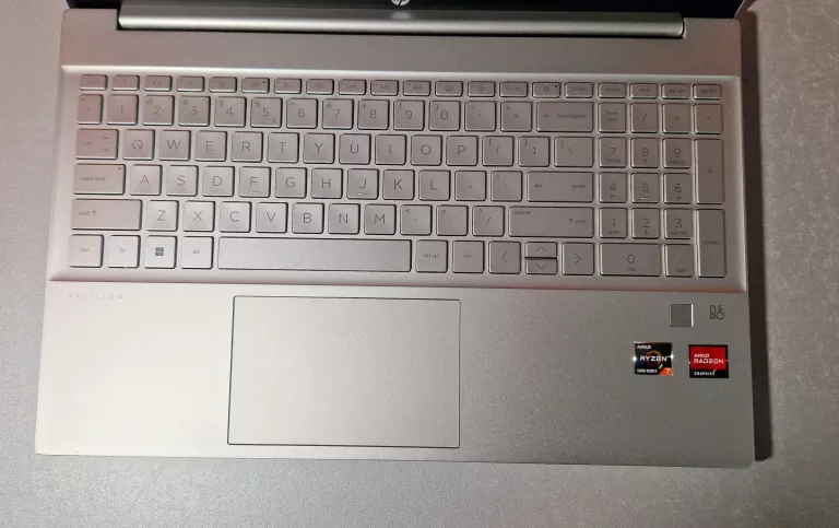 laptop-hp-pavilion-15-eh1112nw-amd-ryzen-7-16-gb1000-gb-seria-procesora-4366-293001