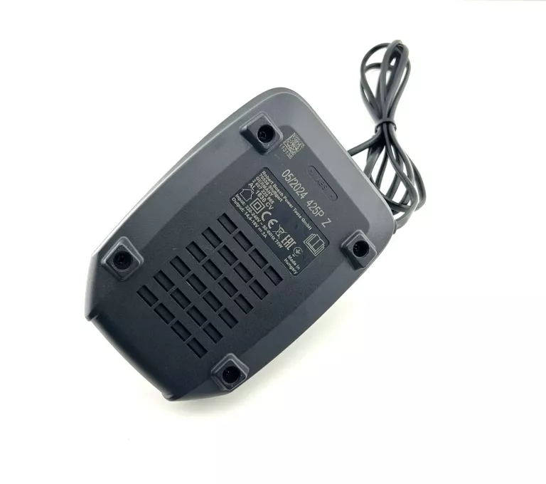 ŁADOWARKA DO AKUMULATORÓW BOSCH AL 1830 CV 70W 14,4 18V