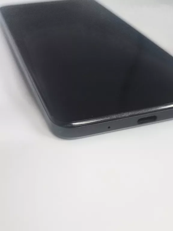 TELEFON MOTOROLA MOTO G13 4/128GB