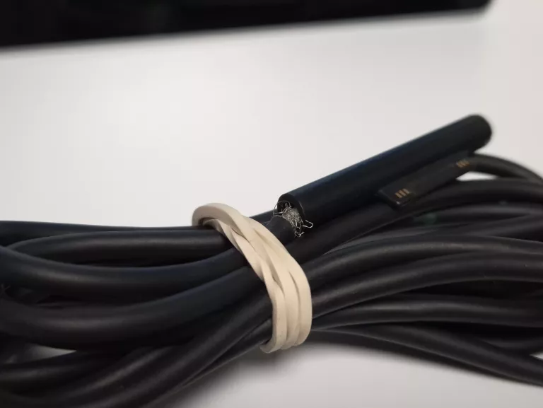 tablet-microsoft-surface-pro-4-i5-6300u-8256gb-ean-gtin-889842014280