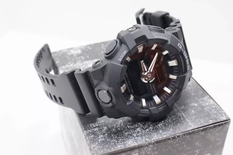 MĘSKI ZEGAREK CASIO GA-700-1BER G-SHOCK 200M ALARM