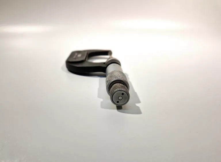 MIKROMETR ZEWNĘTRZNY VIS MADE IN POLAND 25-50