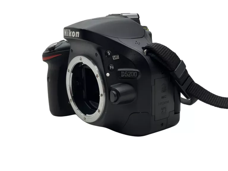 LUSTRZANKA NIKON D5200 + OBIEKTYW AF-S MICRO NIKKOR 40MM - PRZEBIEG 11667!