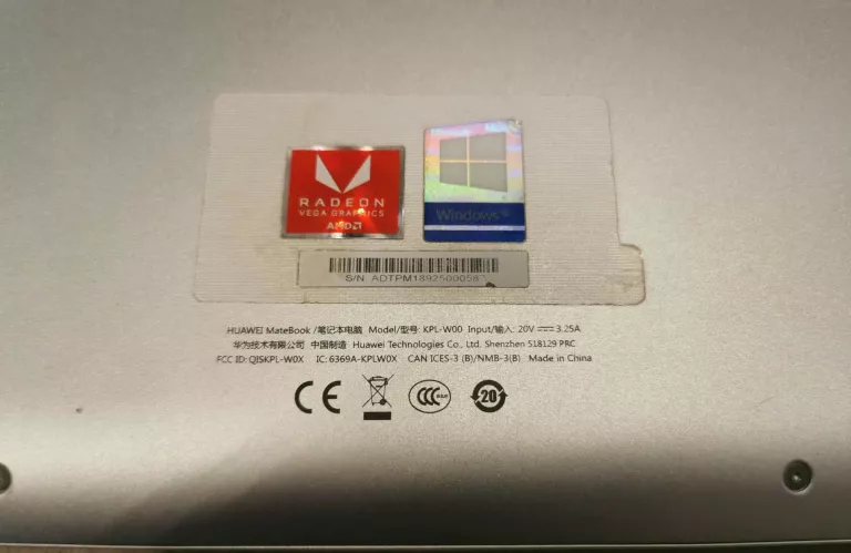LAPTOP HUAWEI MATEBOOK KPL-W00 KABEL