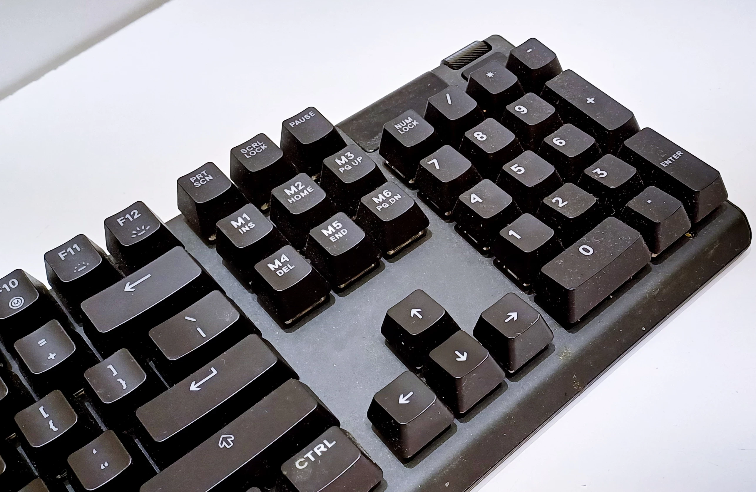 klawiatura-steelseries-apex-7-blue-switch-interfejs-1247-1