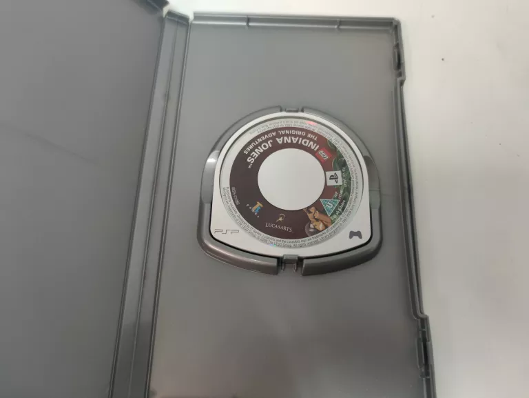 GRA PSP INDIANA JONES THE ORIGINAL ADVENTURES