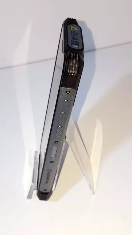 TELEFON HAMMER- CONSTRUCTION 6/128 GB