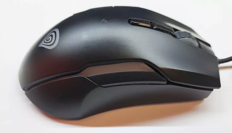 MYSZKA GENESIS XENON 220 G2