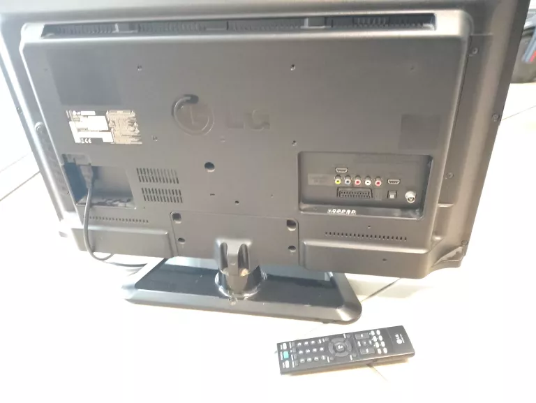 TELEWIZOR LG 32LN540B - LED - 32 CALE + PILOT