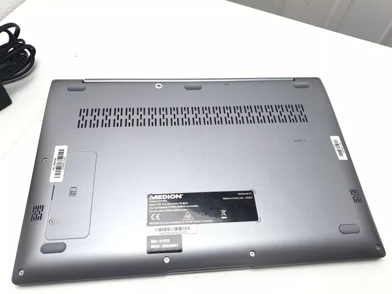 LAPTOP MEDION E14403 I3-7 GEN 4 RAM 128 SSD ZASILACZ