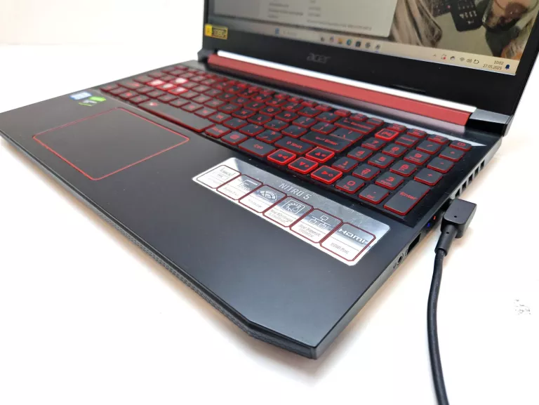 LAPTOP ACER NITRO 5 INTEL CORE I5 12 GB / 512 GB