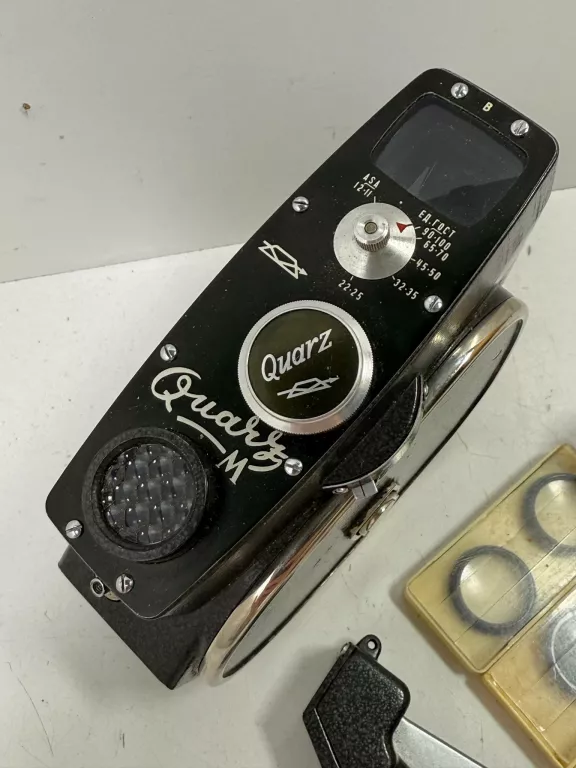 aparat-kwarc-2-prl-targowa-41-warszawa