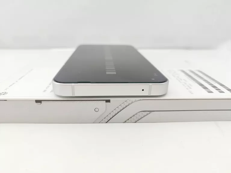 SMARTFON NOTHING PHONE 1 12+256GB WHITE