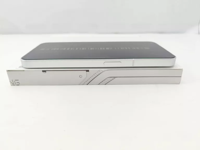 SMARTFON NOTHING PHONE 1 12+256GB WHITE